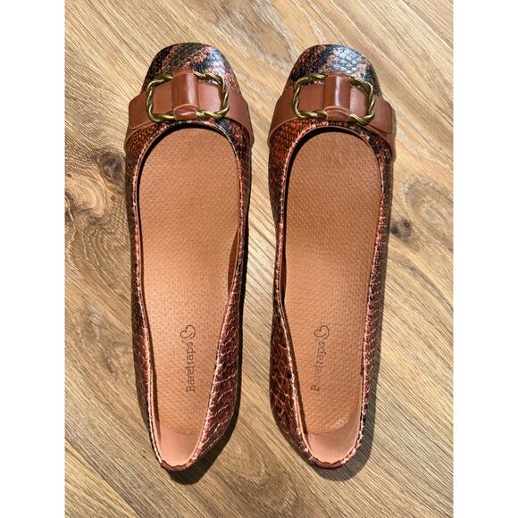Baretraps Colette Flat - size 9 - R-S9 - Picture 7 of 12